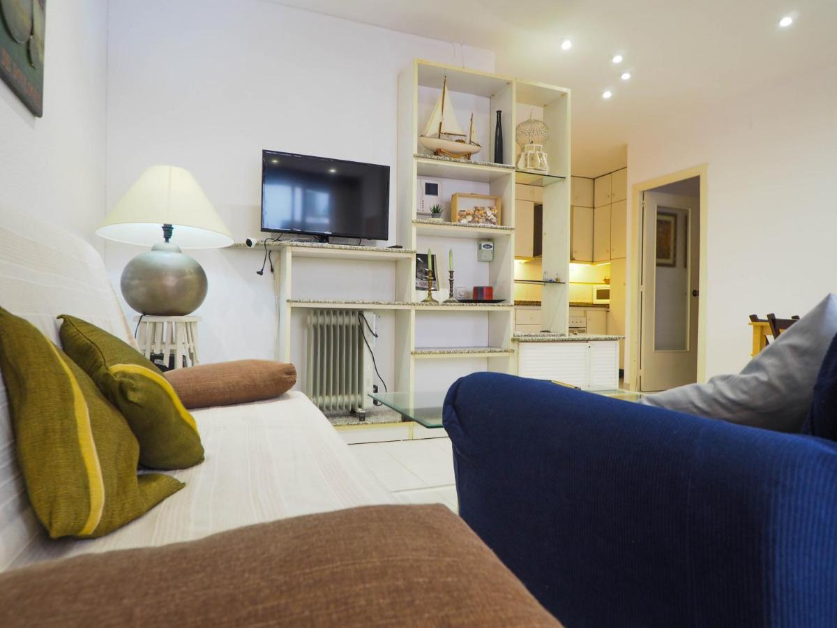 Sunflower Apartment By Hello Homes סיטגס מראה חיצוני תמונה